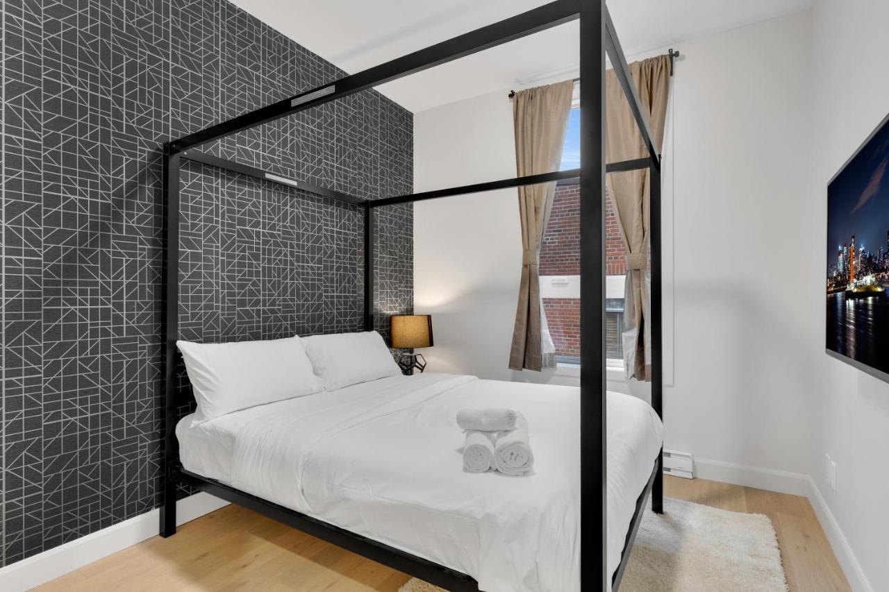 Deluxe Suites Downtown Montréal Esterno foto