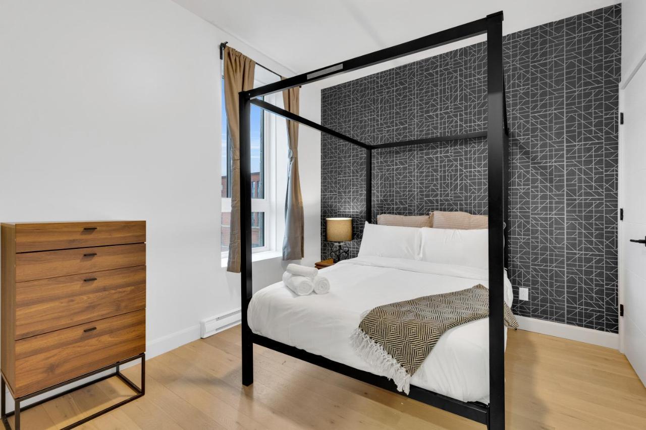 Deluxe Suites Downtown Montréal Esterno foto